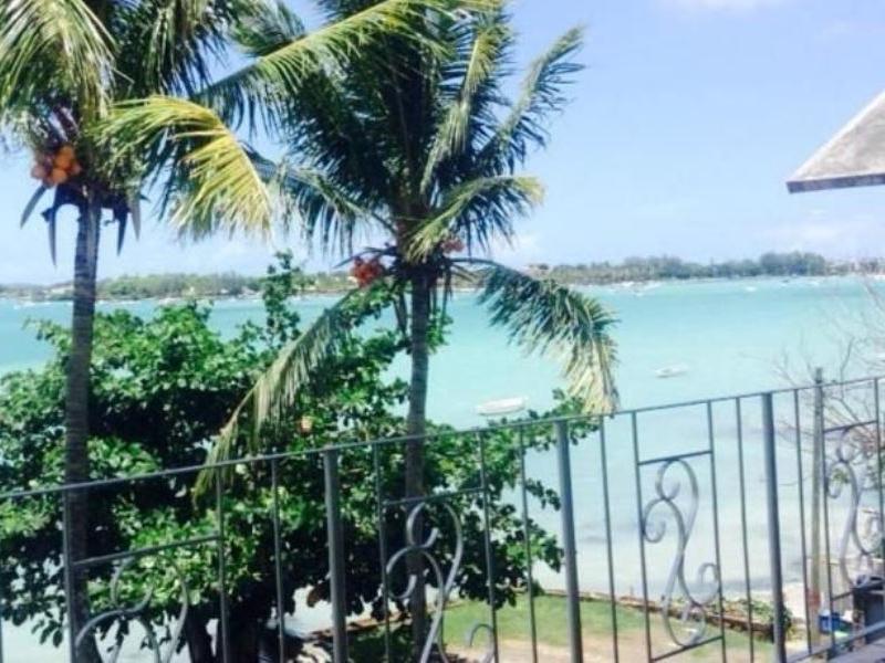 Pillayguesthouse Grand-Baie Exterior photo
